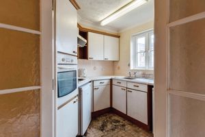 KITCHEN- click for photo gallery